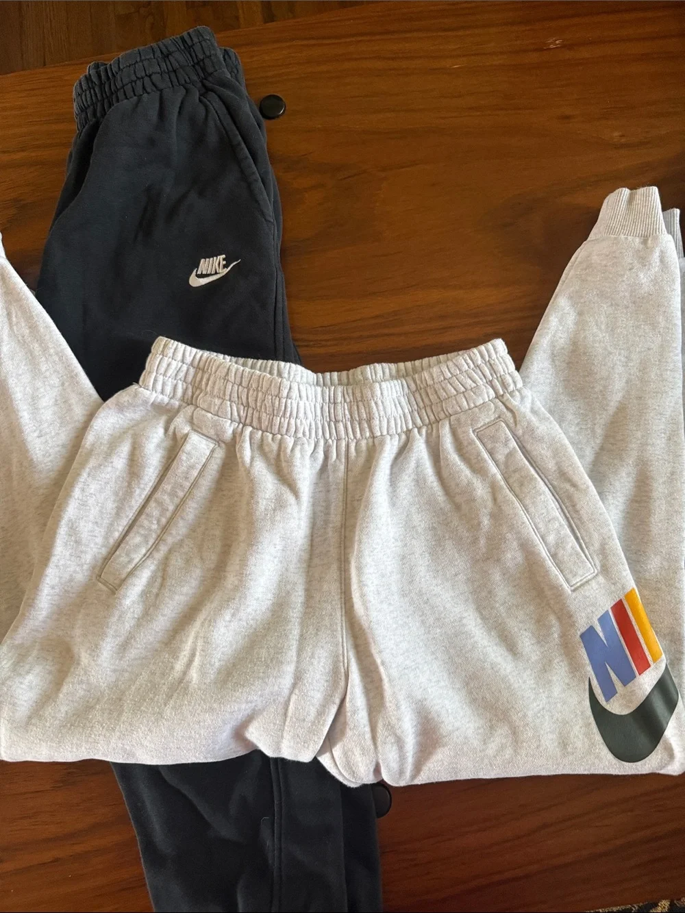 Nike Kids Two-Tone Sweatpants – Black & Light Gray with Multicolor Logo